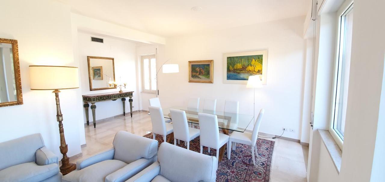 Rental In Rome Colosseo View Luxury Exterior photo