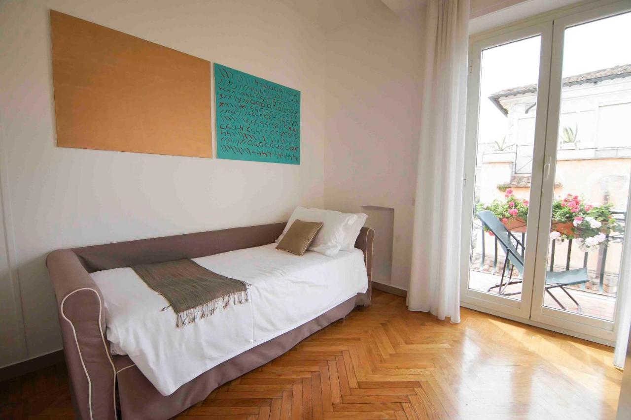 Rental In Rome Colosseo View Luxury Exterior photo
