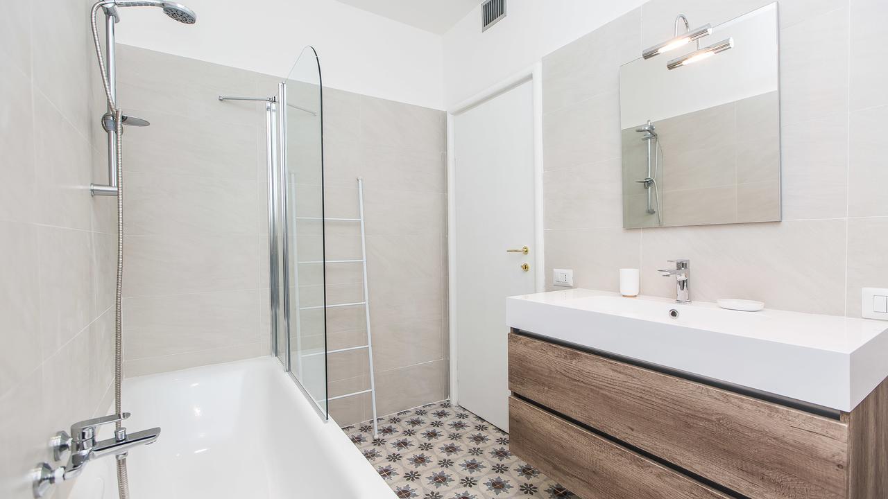 Rental In Rome Colosseo View Luxury Exterior photo